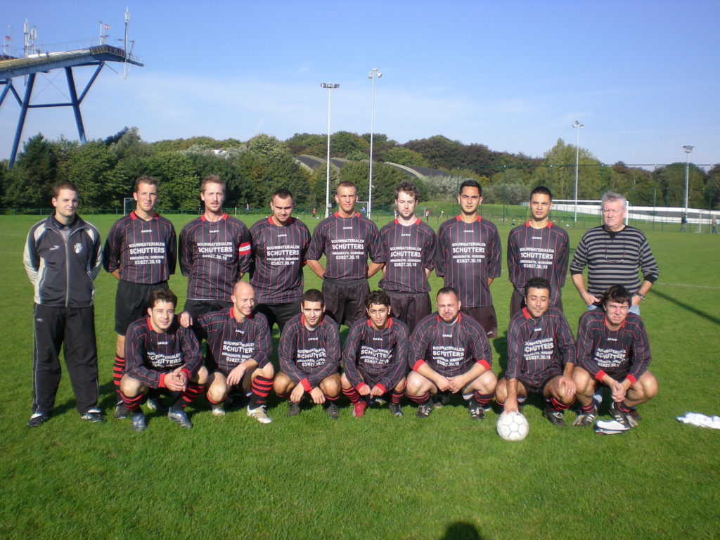 2e Elftal 2010-11